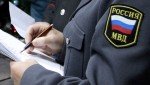 Мошенник под предлогом продажи коробки передач для иномарки обманул инженера из Печерска